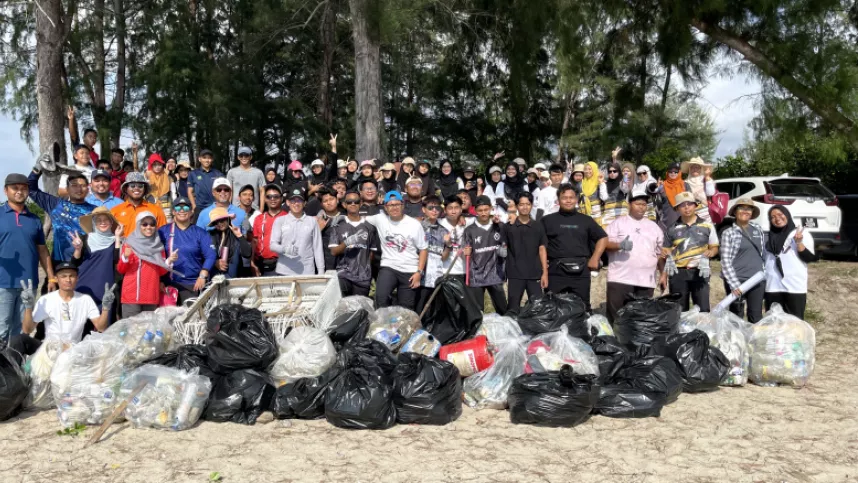 Beach cleanup